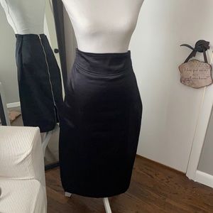 Pre owned black New York and company skirt